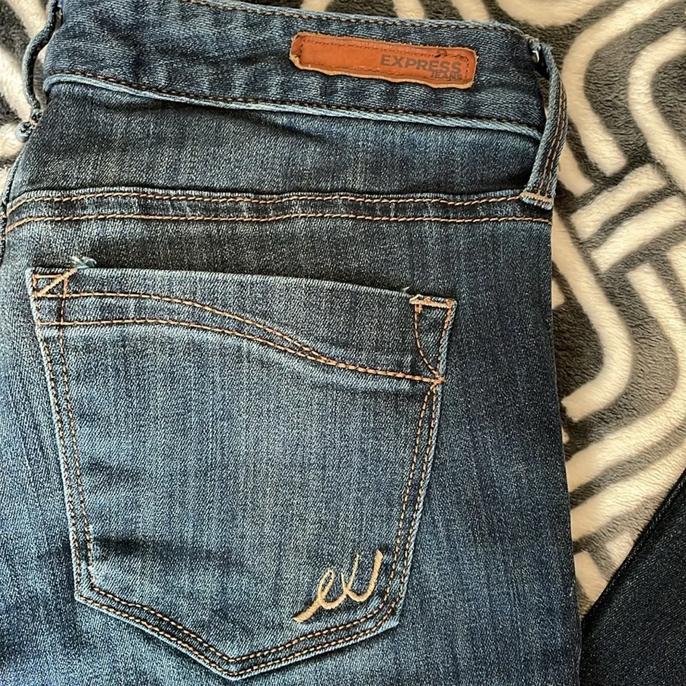 Express Skinny Stella Low rise Jeans - Picture 2 of 4
